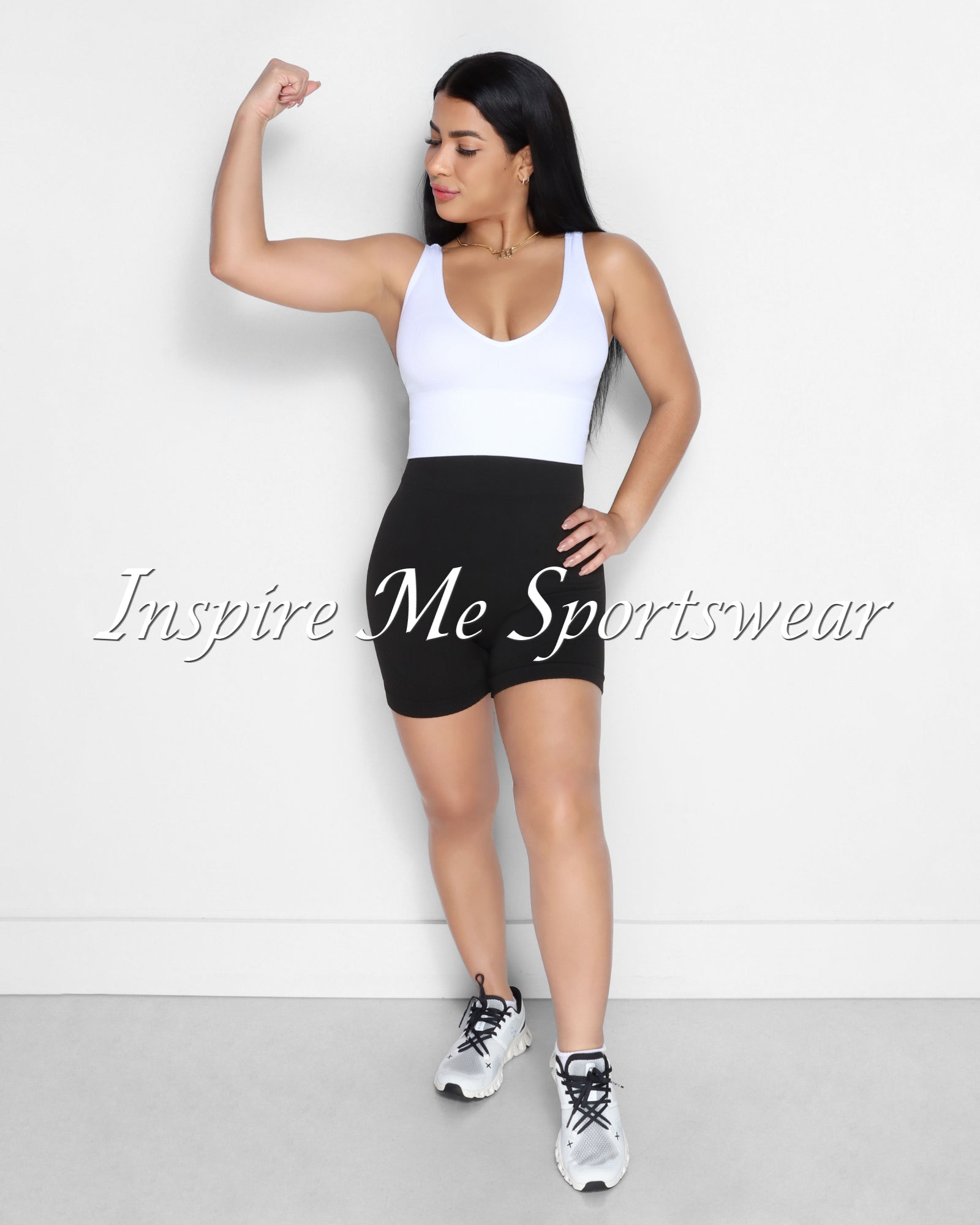 SEAMLESS WORKOUT SHORTS