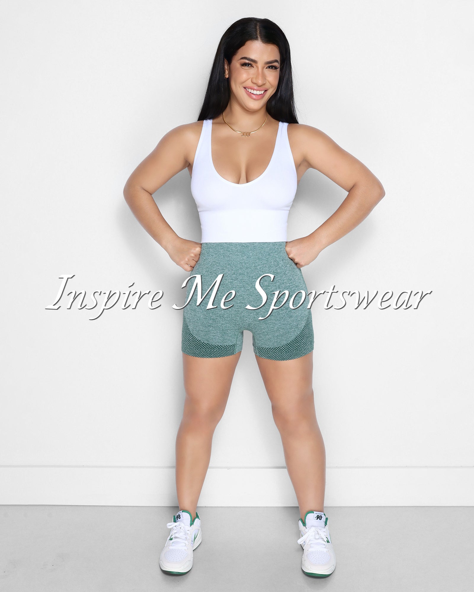 SEAMLESS WORKOUT SHORTS
