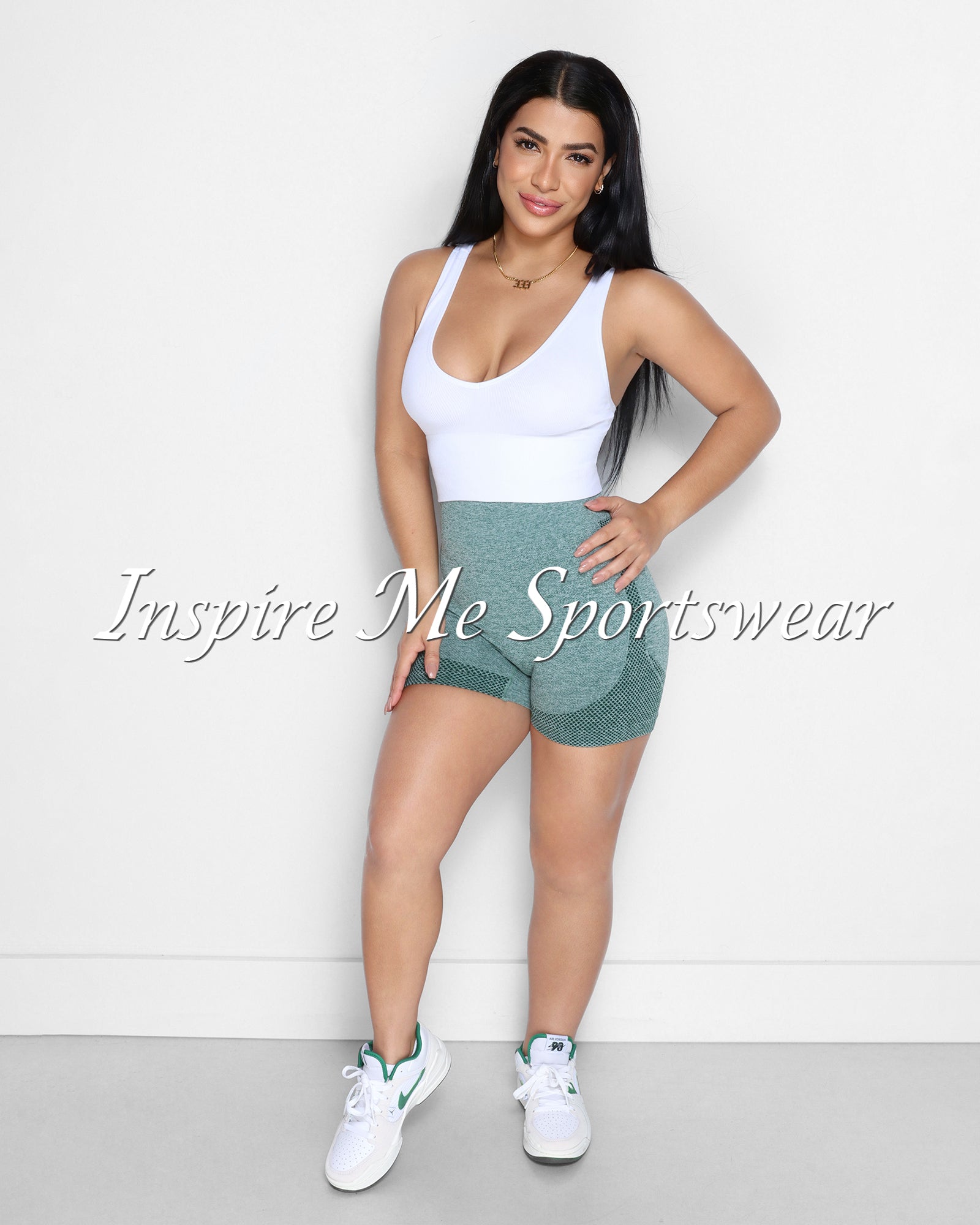 SEAMLESS WORKOUT SHORTS